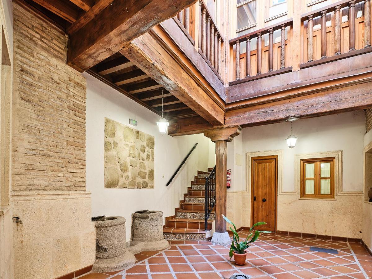 La Casa Del Liron By Toledo Ap Apartment ภายนอก รูปภาพ